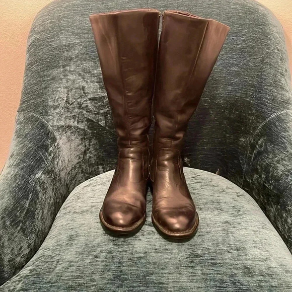 Borne Wide Calf 7M Leather Boots - Picture 2 of 8